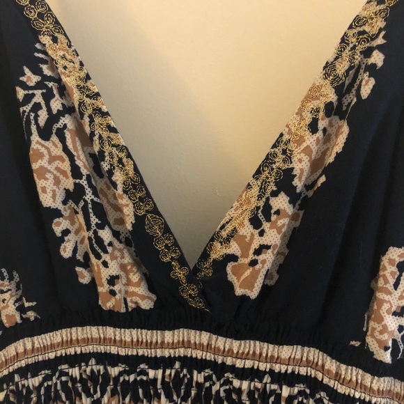 Gorgeous maxi dress - Picture 2 of 3